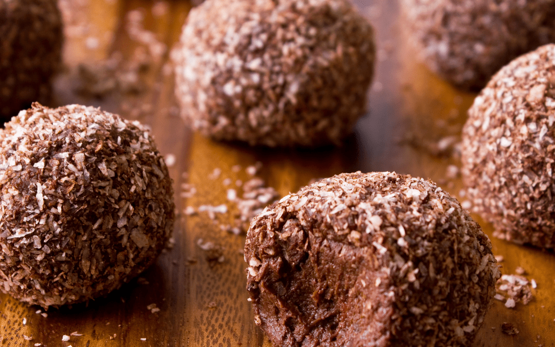 Snacking & Gut Health: Why Grazing Could Be Sabotaging Your Digestion